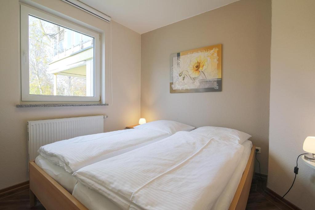 Residenz am Kurpark Wohnung 16 room 1